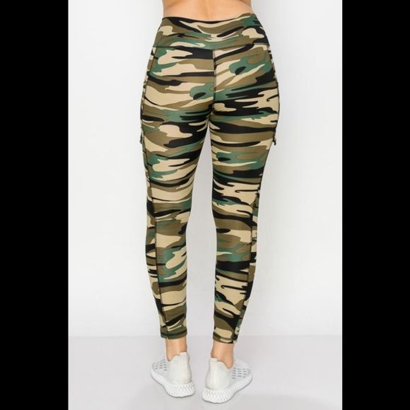 Cargo Pocket Legging - Picture 5 of 5